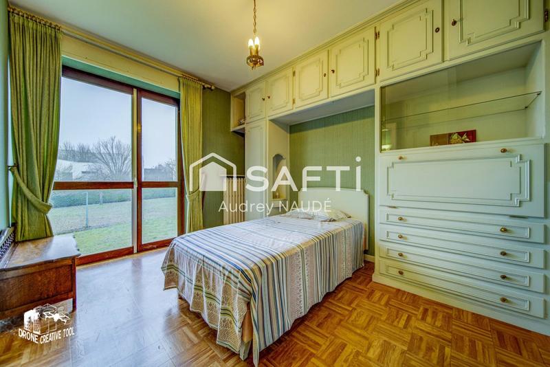 Villa - 190 m² - 7 pièces