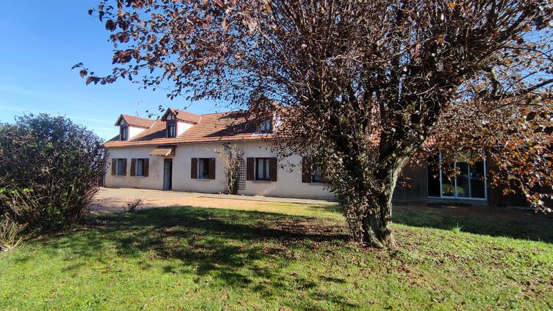 Maison - 168 m² - 7 pièces