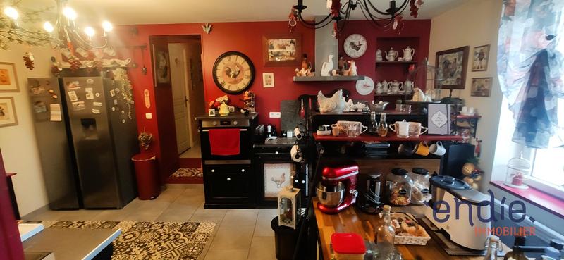 Maison - 183 m² - 6 pièces