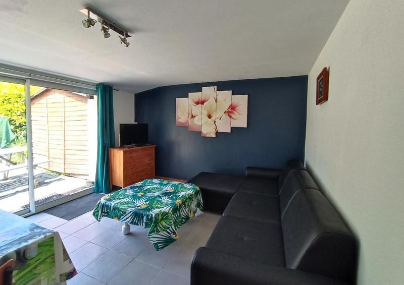 Maison - 360 m² - 17 pièces