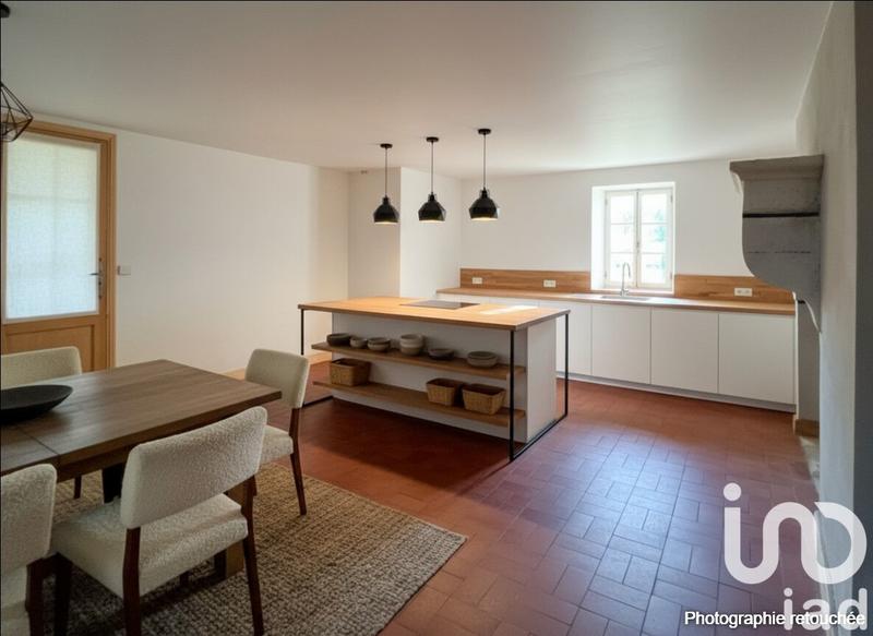 Maison de campagne - 95 m² - 3 pièces