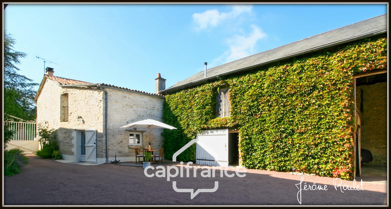 Maison en pierre - 170 m² - 6 pièces