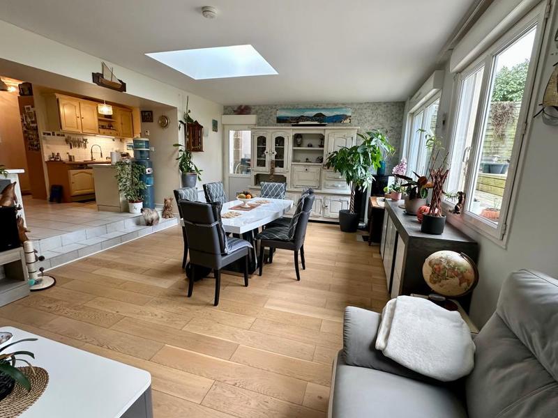 Appartement - 85 m² - 2 pièces