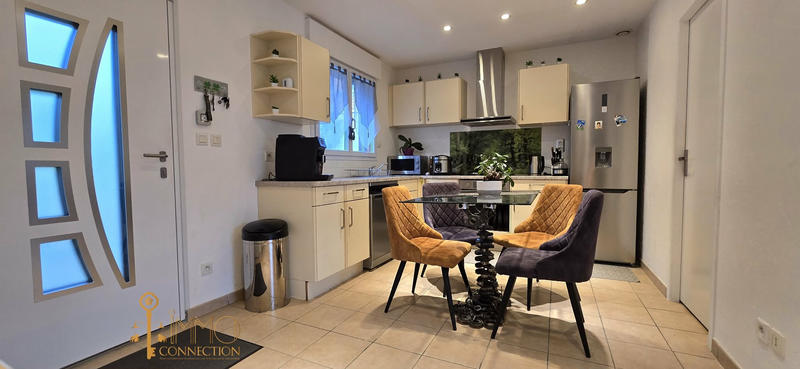 Villa - 100 m² - 4 pièces