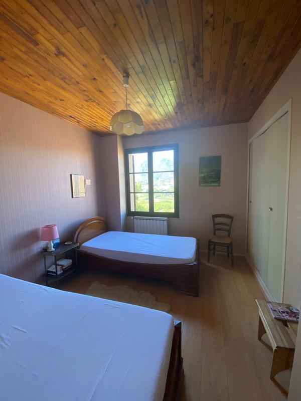 Maison - 190 m² - 5 pièces