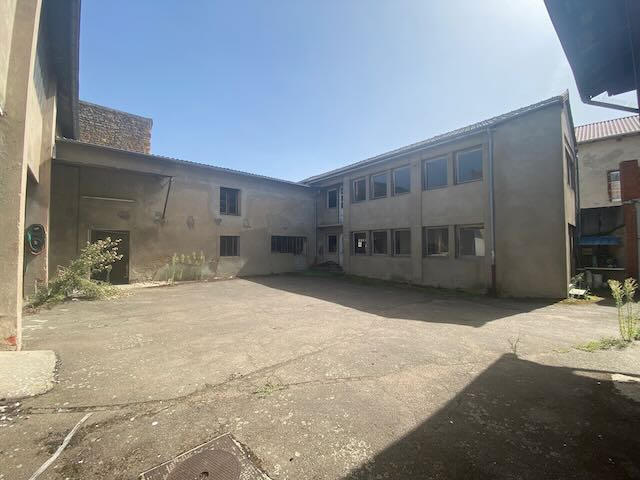 Immeuble - 350 m² - 11 pièces