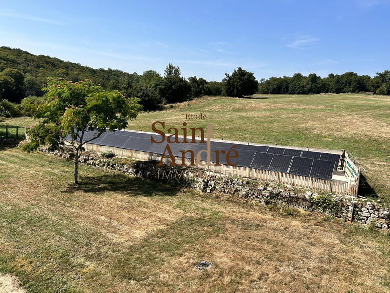 Maison - 300 m² - 8 pièces