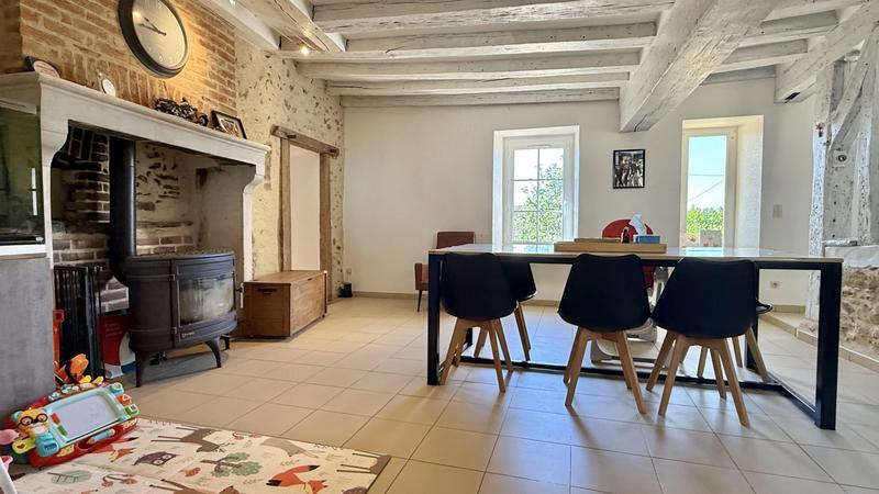 Maison - 122 m² - 5 pièces