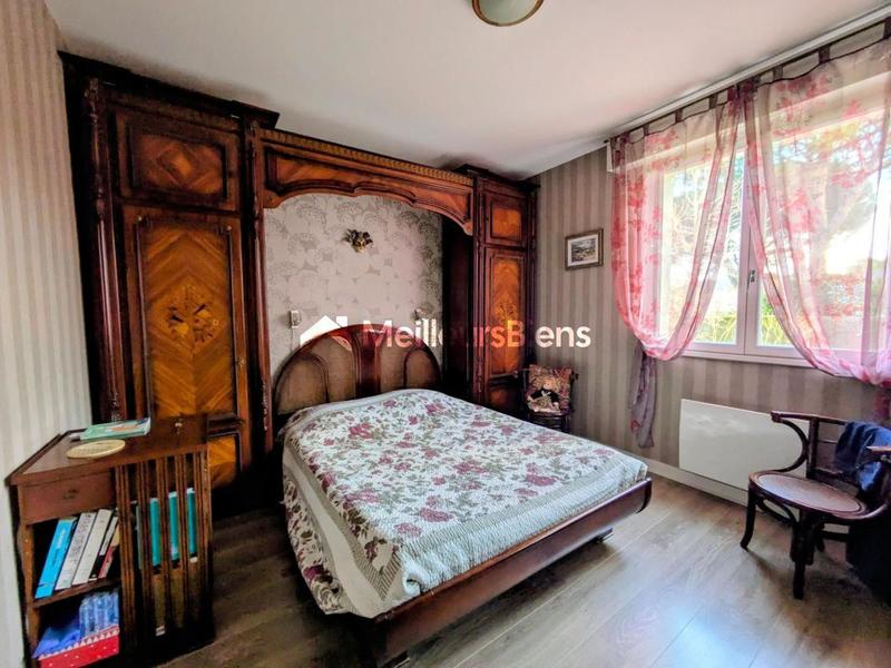 Maison - 140 m² - 6 pièces