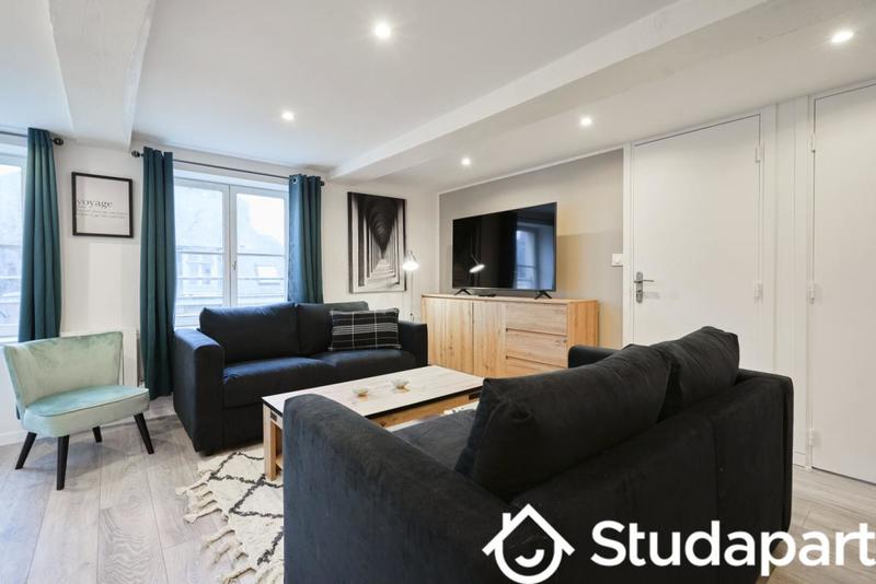 Chambre - 9 m² - 1 pièce