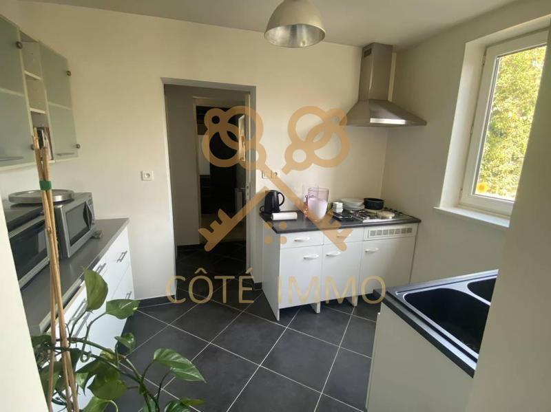 Maison - 85 m² - 4 pièces