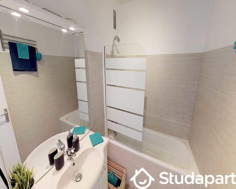 Chambre - 40 m² - 1 pièce