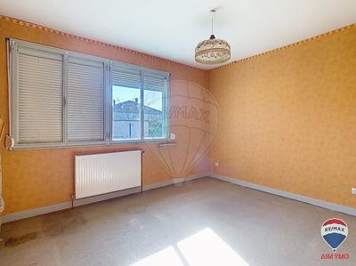 Maison - 85 m² - 5 pièces