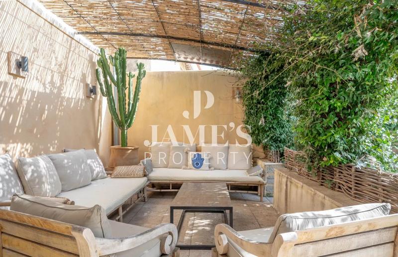 Maison de village - 210 m² - 7 pièces