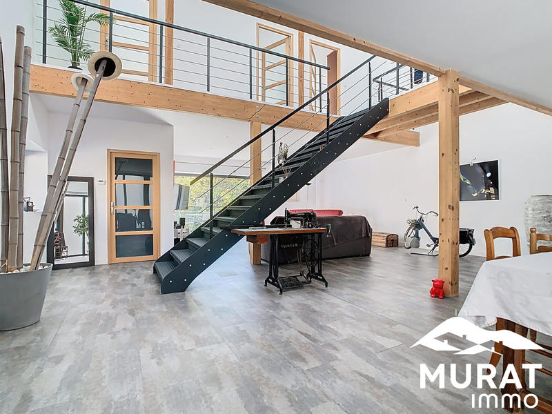 Maison ancienne - 168 m² - 5 pièces