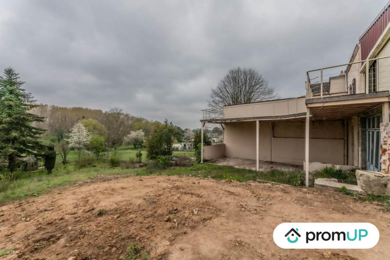 Maison - 270 m² - 5 pièces