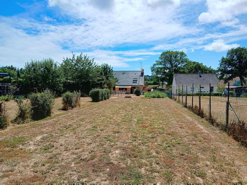 Terrain constructible - 849 m²