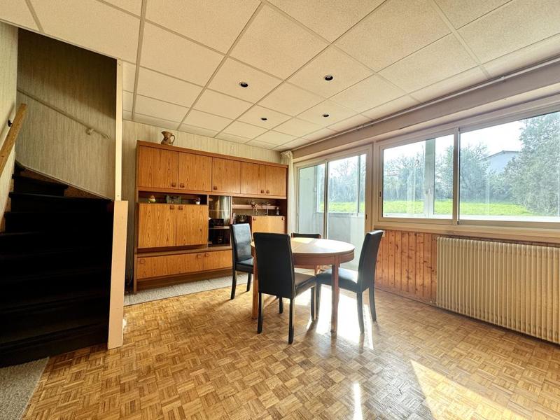 Appartement - 82 m² - 5 pièces