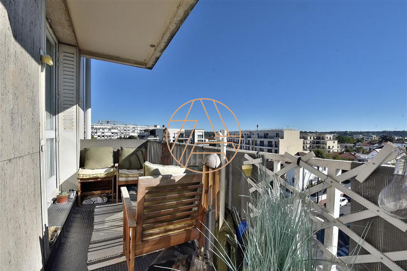 Appartement - 81 m² - 4 pièces