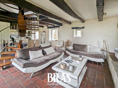 Maison - 110 m² - 6 pièces