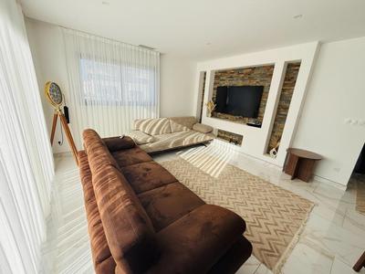 Villa - 117 m² - 5 pièces