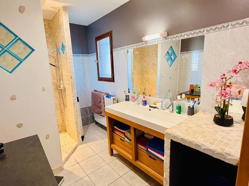 Maison - 107 m² - 3 pièces