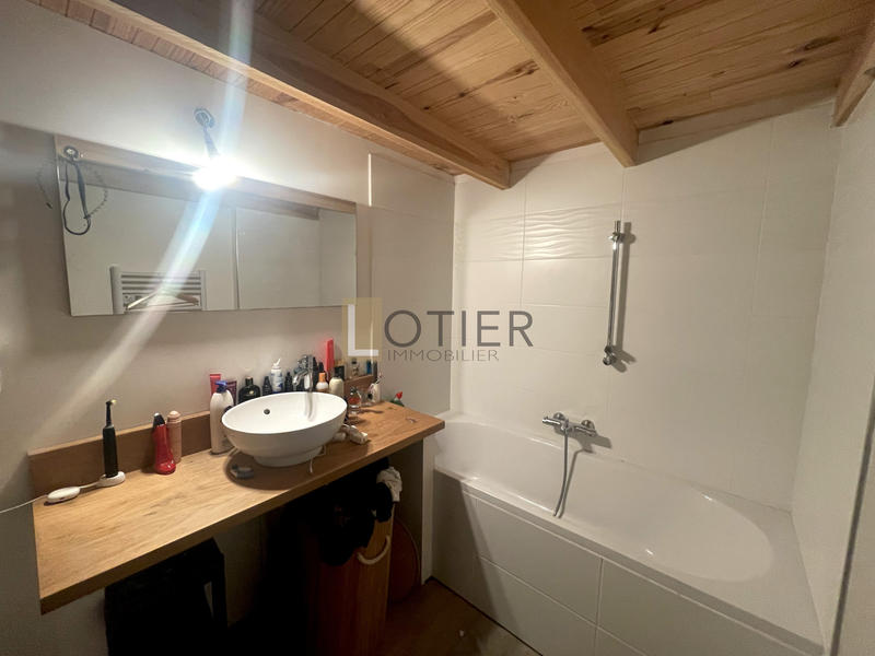 Maison de village - 80 m² - 4 pièces