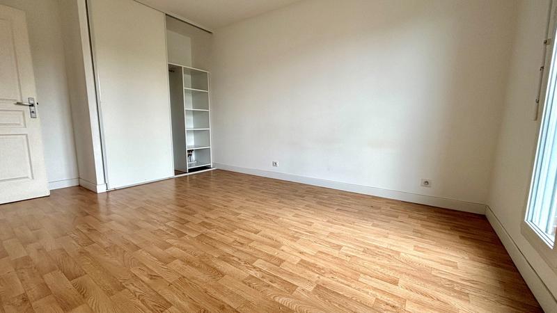 Appartement - 83 m² - 4 pièces