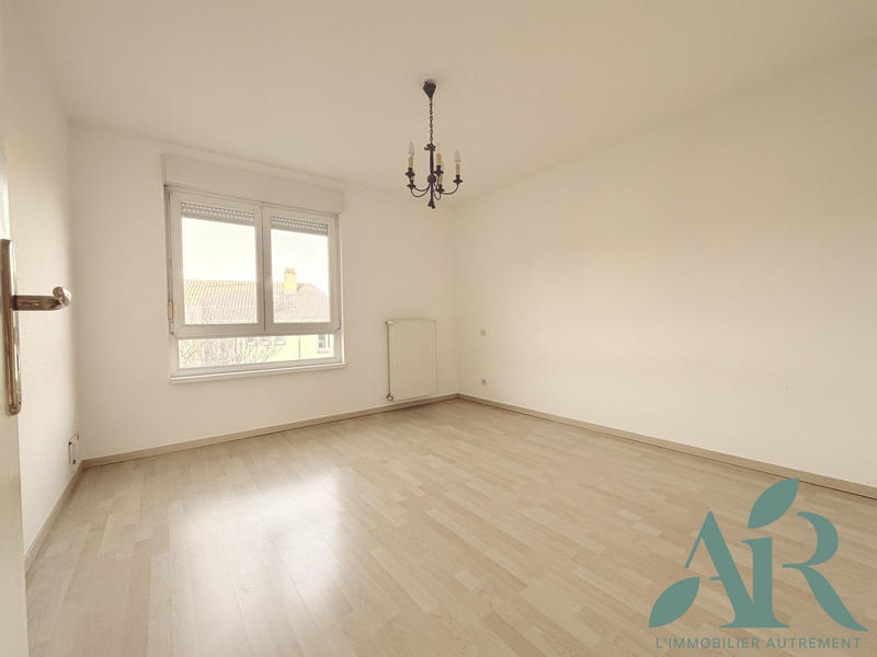 Appartement - 95 m² - 3 pièces