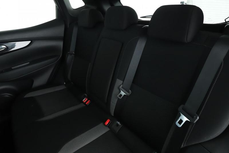 Nissan Qashqai 1.5 dCi n-Connecta 110 ch