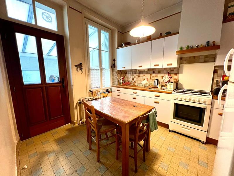 Maison - 98 m² - 4 pièces