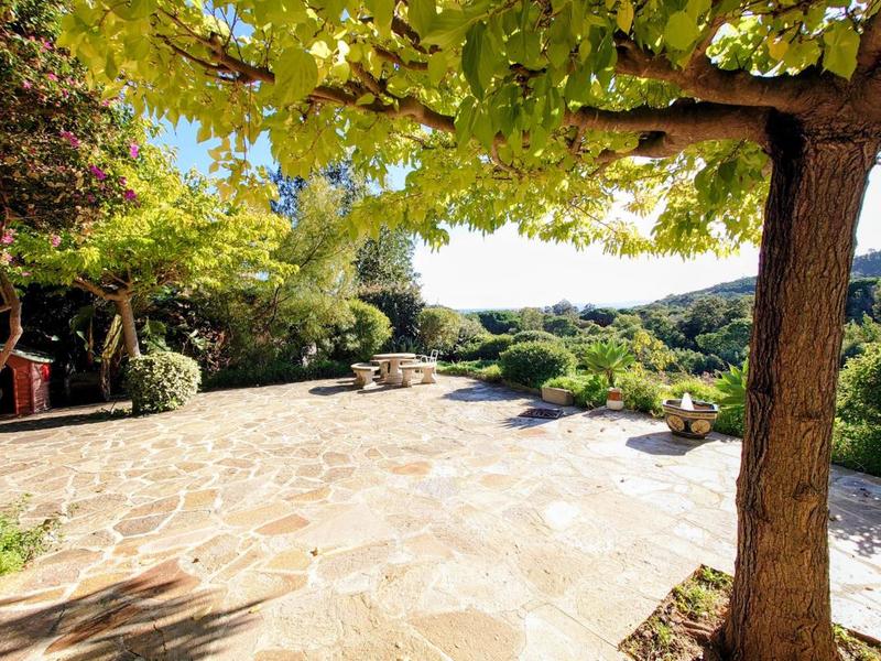 Maison jumelée - 92 m² - 3 pièces