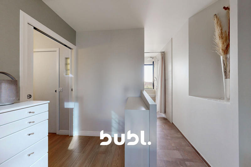 Appartement - 110 m² - 5 pièces