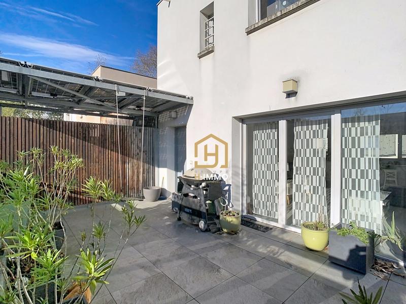 Duplex - 82 m² - 4 pièces