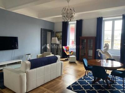 Appartement bourgeois - 182 m² - 5 pièces