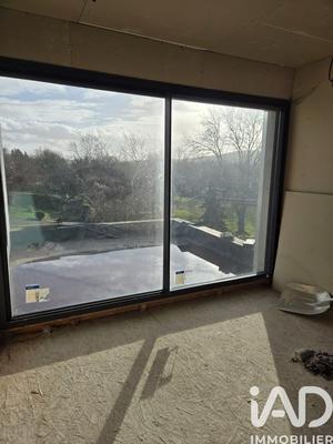 Maison - 142 m² - 6 pièces