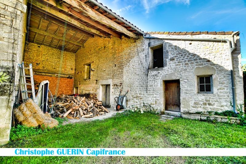 Maison - 262 m² - 8 pièces