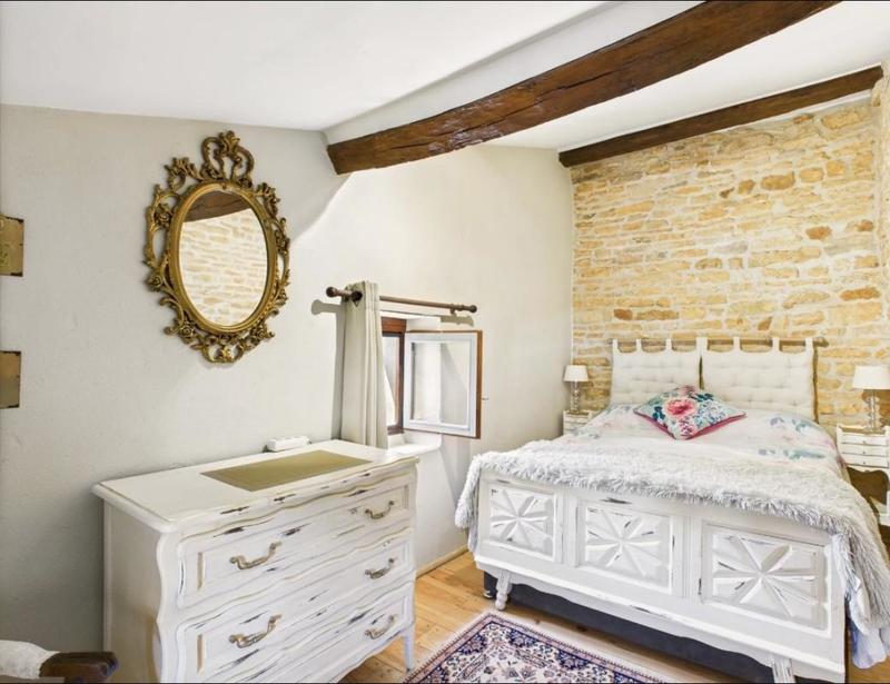 Maison - 234 m² - 10 pièces