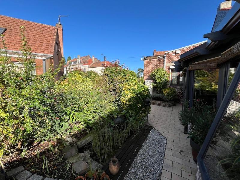 Maison - 192 m² - 3 pièces