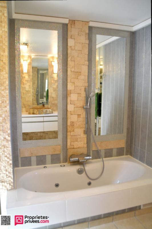 Maison - 223 m² - 6 pièces