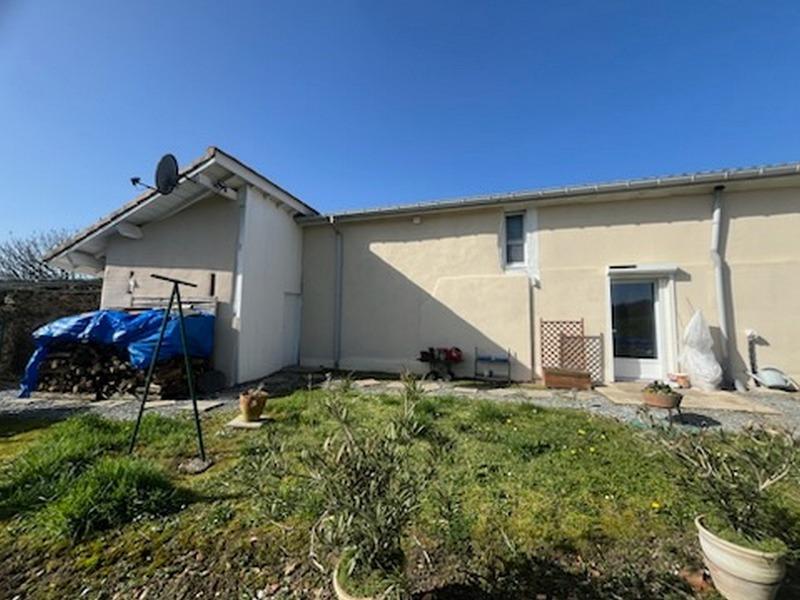 Maison - 110 m² - 4 pièces