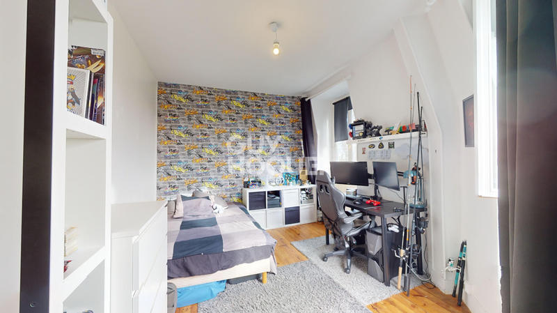 Appartement - 164 m² - 5 pièces