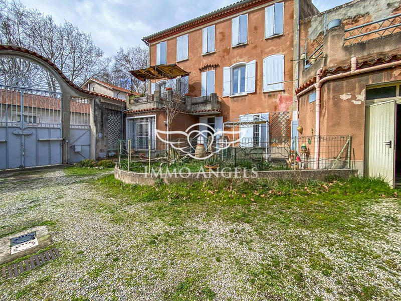 Appartement - 129 m² - 3 pièces