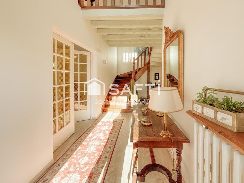 Maison - 196 m² - 6 pièces