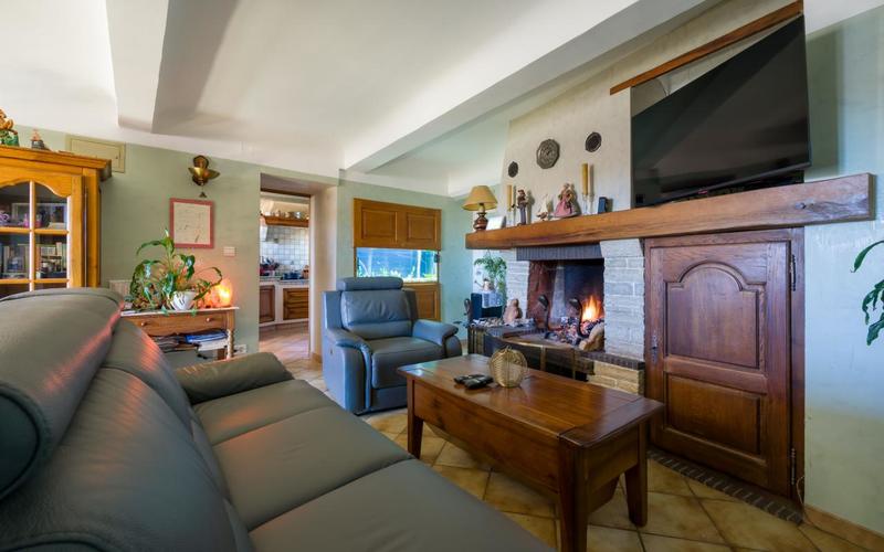 Propriété - 390 m² - 14 pièces