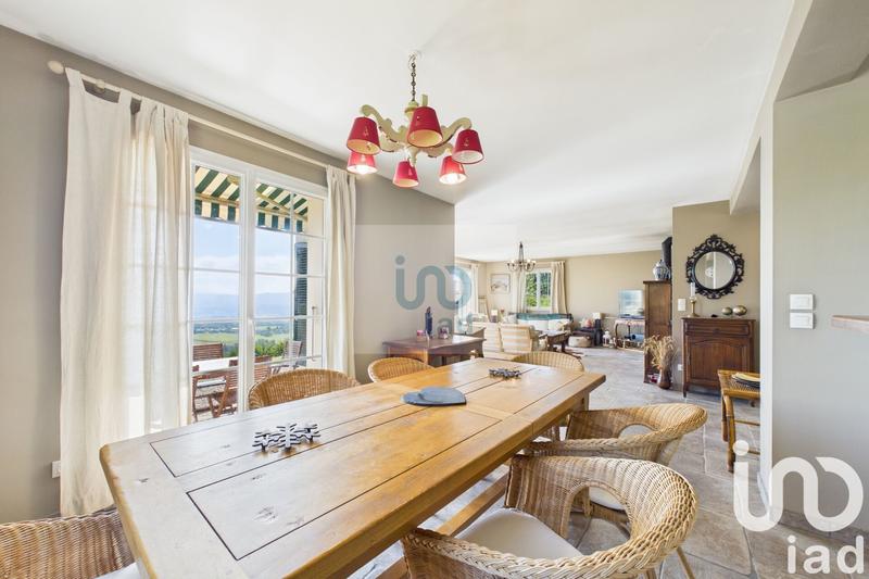 Maison - 130 m² - 6 pièces