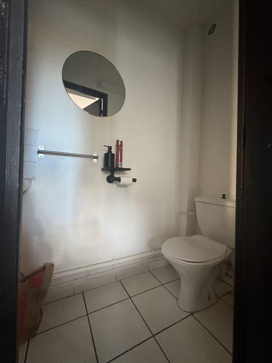 Local commercial - 18 m² - 1 pièce