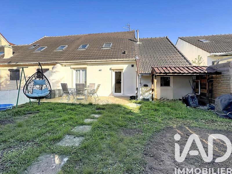 Maison - 86 m² - 6 pièces