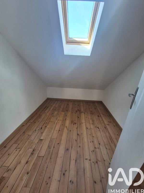 Maison - 311 m² - 14 pièces