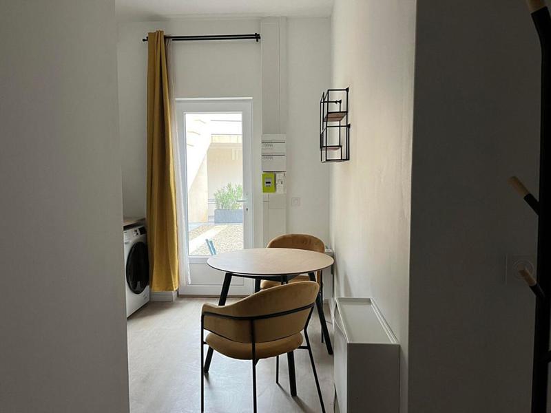 Studio - 19 m² - 1 pièce